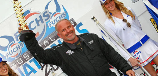 USA gun takes aim at Australia's Top Fuel field.