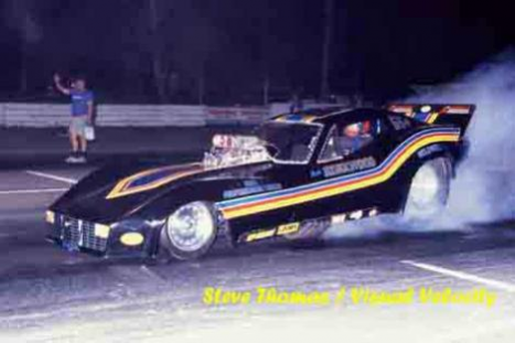 ANDRA was saddened by the news of the passing of Australian drag racing legend Mick Atholwood. Atholwood was a pioneering figure in the nitro funny car ranks (shown in the picture at left, thanks to Steve Thomas) during the early days of the sport. In more recent times, Queensland drag racing fans in particular might remember the Atholwood and Smith Top Fuel dragster which won the 2000 Nationals and even ran a four second pass with the unique Sainty engine combination.  ANDRA's sympathies go out to Mick's family and his many friends.
