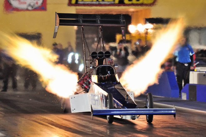 The Australian Nationals at Sydney Dragway has produced plenty of drama and excitement with the second day of qualifying completed. Queenslander Steve Read leads the Top Fuel field going into race day with a 4.693 pass in the final session snatching the number one spot from Phil Lamattina’s 4.743 and Allan Dobson’s 4.782 in a last gasp move.