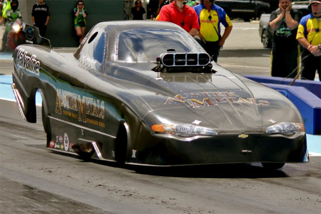 Nineteen Top Doorslammers and nine Top Alcohol Funny Cars and Dragsters are ready to do combat next weekend as the ANDRA championship moves on to the west coast for the 41st annual Goldenstates at Perth Motorplex. Among them will be an amazing seven new drivers stepping up to the professional ranks for the first time, providing an influx of new blood into two of Australia’s most hotly contested drag racing categories.