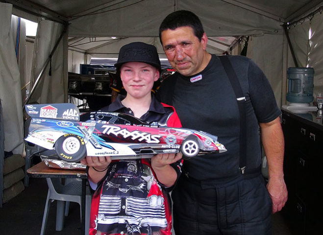 When Peter Kapiris was taken to hospital following his clutch explosion at the Australian Nationals, his thoughts were pre-occupied with getting his Top Doorslammer back together and being able to make race day. It would have been easy for him to miss just how concerned his supporters were about him. He was reminded of that when young fan Jordan Spencer approached him in the ambulance.