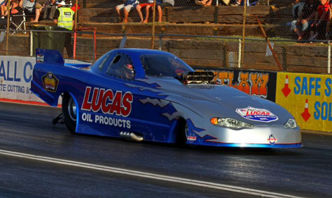 Gary Phillips, Chris Matheson and Luke Crowley lead the way in their respective categories following a hot first day of the Aeroflow Summer Speedfest. With temperatures reaching into the high thirties, racers who could find a way to make horsepower and then get it down to the track were rewarded.