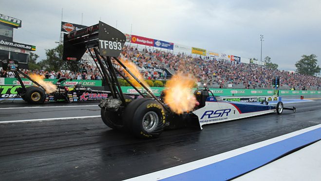 Queenslanders pressed their home turf advantage at the Santo’s Cranes Super 3 Extreme Drag Race at Willowbank Raceway on Good Friday night with Steve Read and Darren Fry taking ANDRA Drag Racing Series wins as US visitor Larry Dixon got a wild introduction to drag racing in Australia.