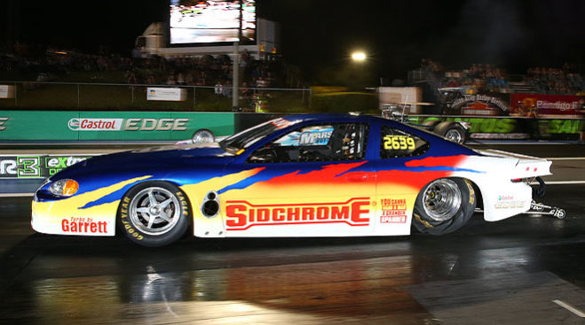 Team Bray Racing’s Ben Bray is hoping to strike at this weekend’s Sydney Jamboree in the Pro Compact class, following the successful achievement of his goal to run a sub-seven second elapsed time at last weekend’s Santo’s Cranes Super 3 Extreme Drag Race event.