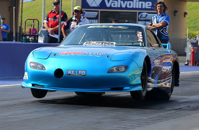 Friday qualifying for the Australian Nationals saw many racers in the Aeroflow Sportsman Drag Racing Championship bettering national records as fields were set ahead of the start of Saturday eliminations.