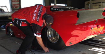 steward-checkingtyre-web