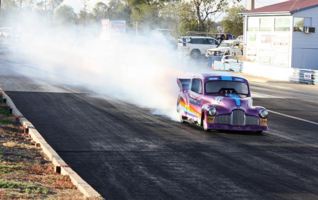 SUMMIT RACING QLD CHAMPS BATTLE NOW UNDERWAY