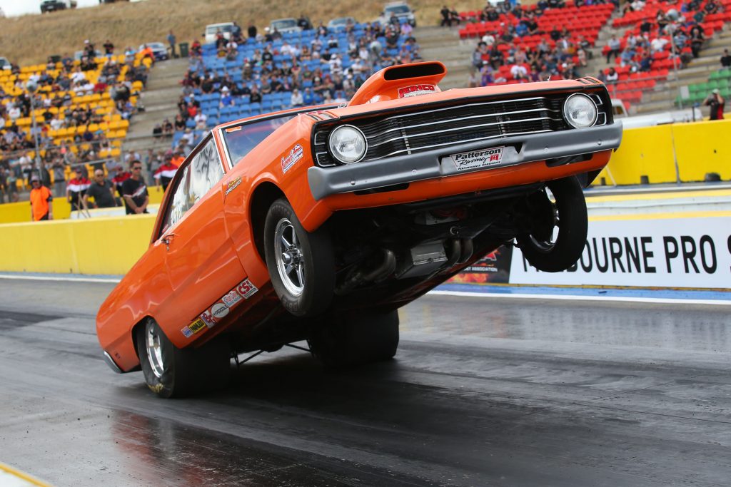 SVINGOS LOOKING TO DITCH THE BRIDESMAID DRESS AT TWILIGHT NATS THIS WEEKEND